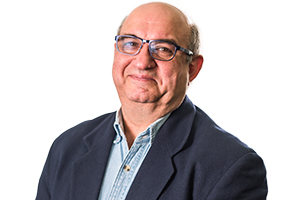 Cyrus Azarbod, Initiator